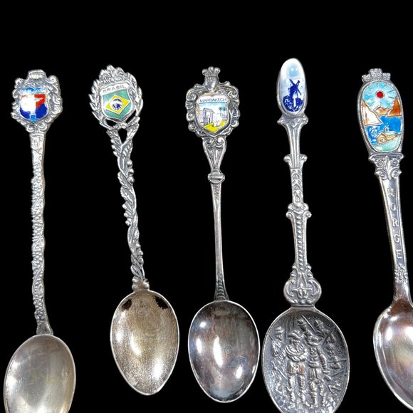 Set Of 10 Vtg Collectible Souvenir Spoons Enamel Shields Crest Europe So America - Picture 3 of 16
